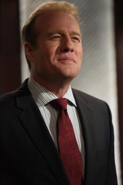Gregg Henry Photo