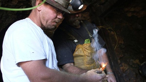 Photo Flash: First Look at GHOST MINE on Syfy  Image