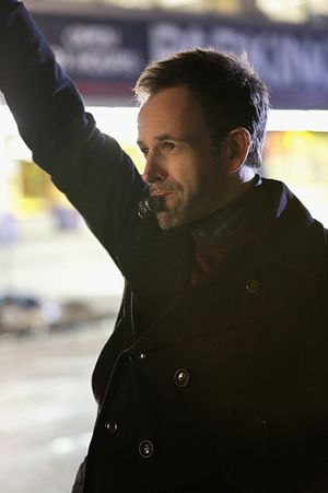 Jonny Lee Miller Photo