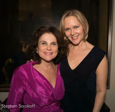 Tovah Feldshuh Photo