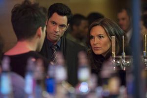 Danny Pino, Mariska Hargitay  Photo
