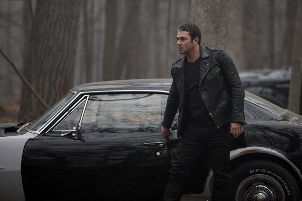 Photo Flash: First Look - CHICAGO FIRE's 'Warm and Dead,' Airs 1/30  Image