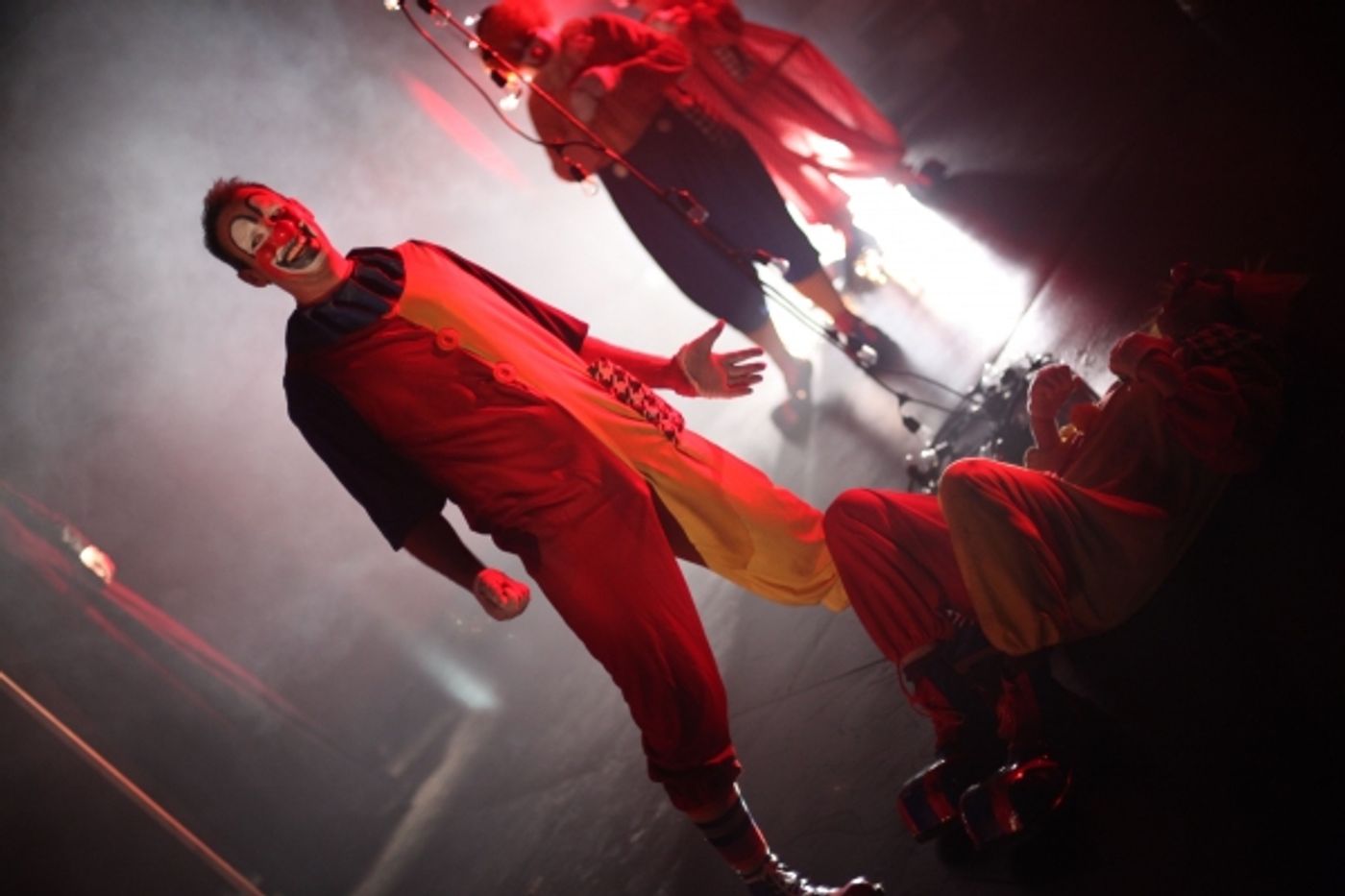 Photo Flash: First Look at Godlight Theatre's THE PILO FAMILY CIRCUS at New Ohio Theatre  Image
