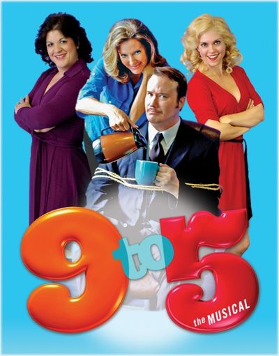 
Jean Ferreira as "Judy", Jennifer Jones as "Violet", Carla Holbrook as "Doralee" an Photo