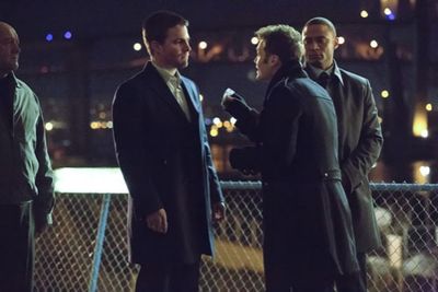 Stephen Amell, Seth Gabel, David Ramsey  Photo