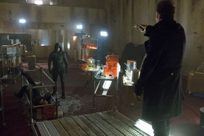 Stephen Amell, Seth Gabel  Photo