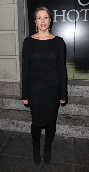Linda Emond @ BroadwayWorld Linda Emond Photo