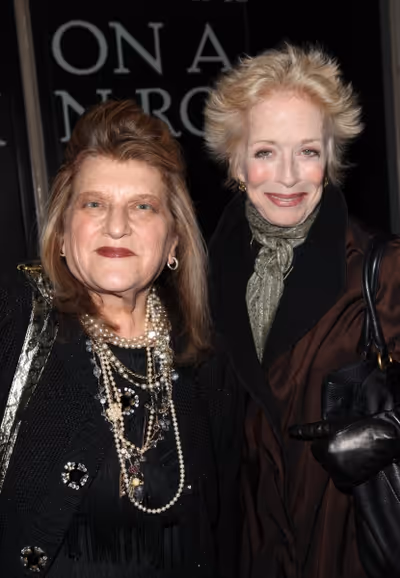 Julie Weiss & Holland Taylor  Photo