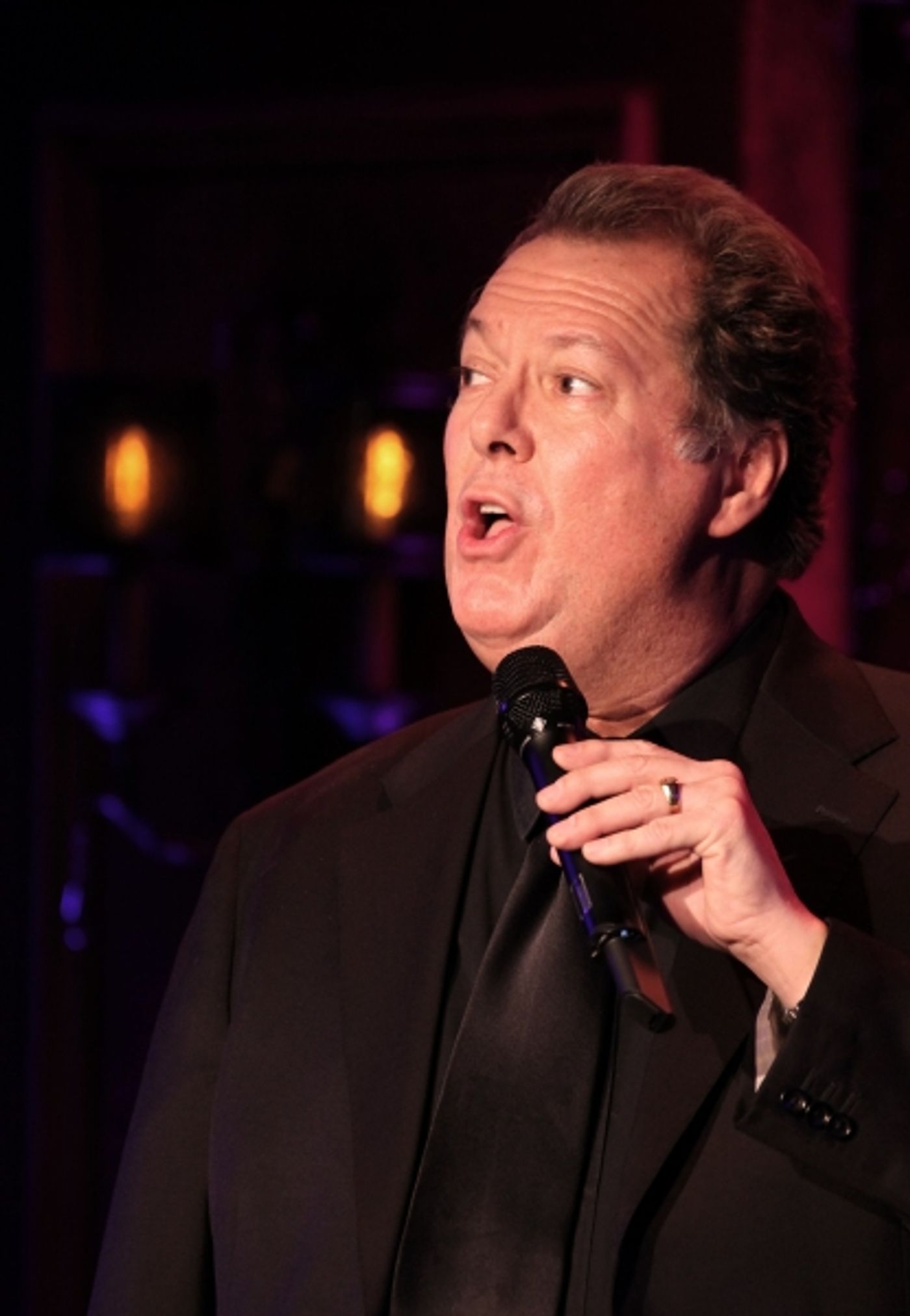 Photo Coverage: Eric Michael Gillett Previews 54 Below Show Image