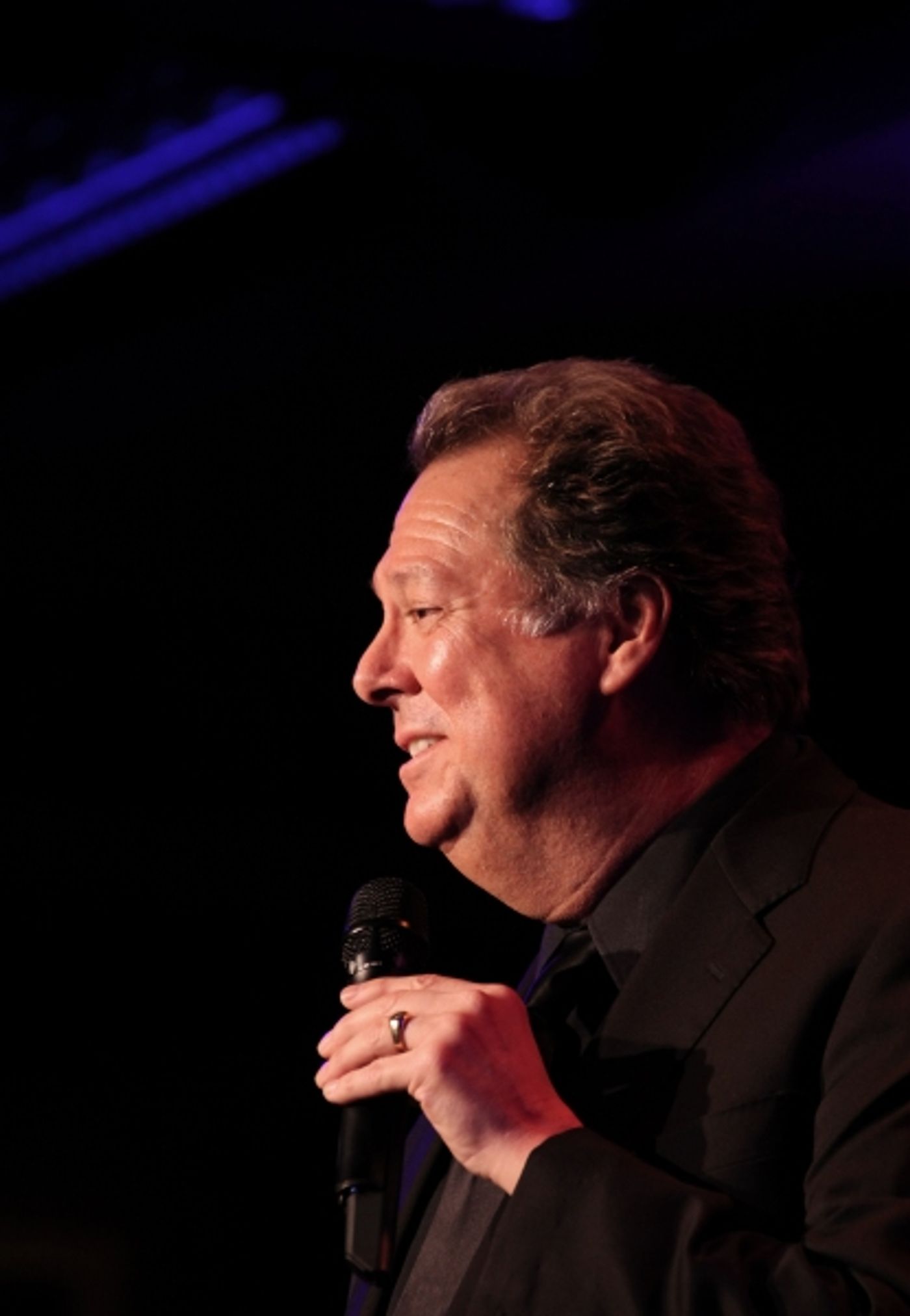 Photo Coverage: Eric Michael Gillett Previews 54 Below Show Image