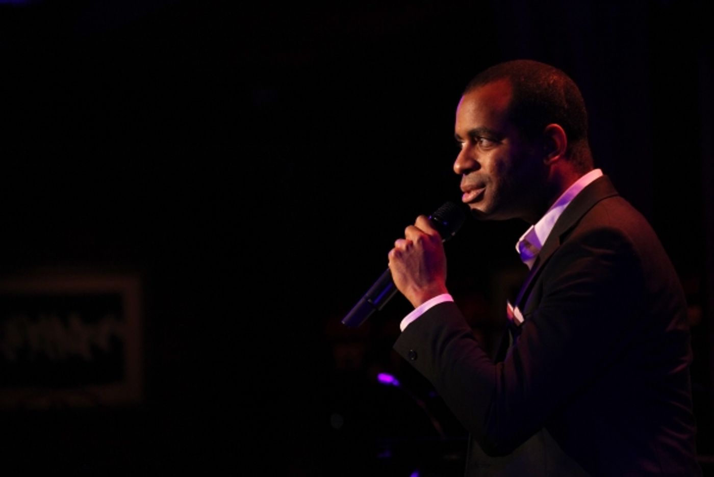 Photo Coverage: Daniel Breaker Previews 54 Below Show Image