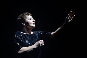 Linda Balgord @ BroadwayWorld Linda Balgord Photo