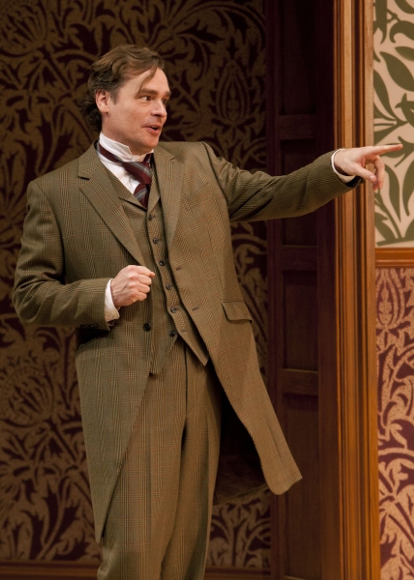 Photo Flash: First Look at Robert Sean Leonard and Charlotte Perry in The Old Globe's PYGMALION  Image
