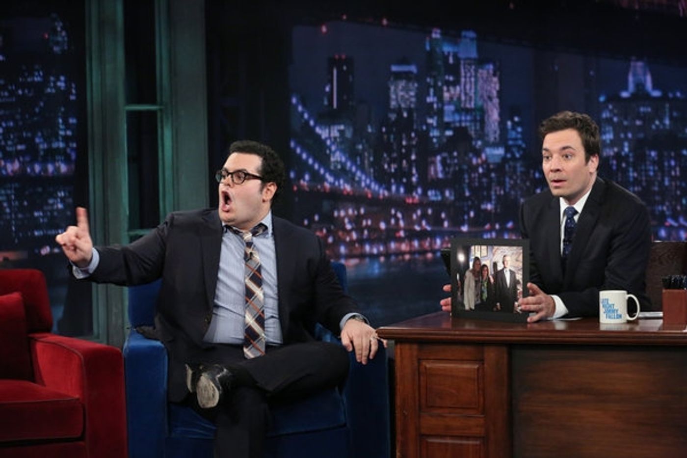 Photo Flash: Chastain, Gad, & More on Last Night's LATE NIGHT  Image