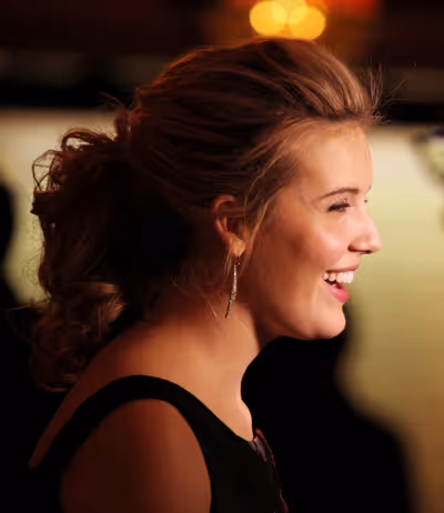 Maggie Grace
 Photo