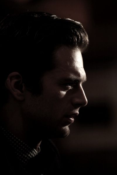 Sebastian Stan
 Photo