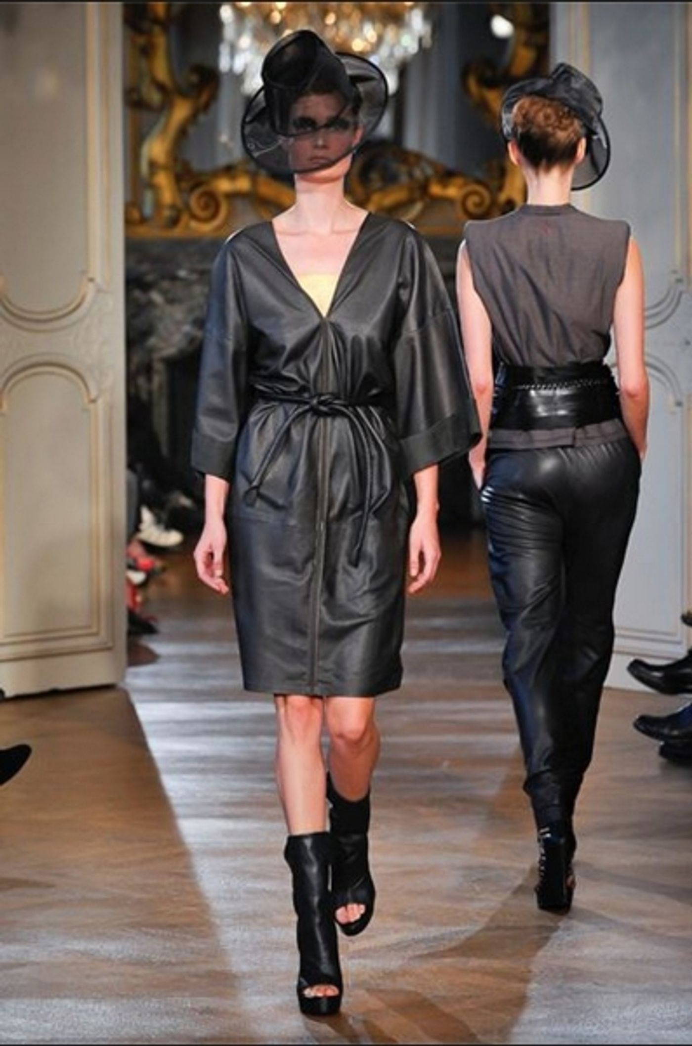 Photo Coverage: A.F. Vandervorst S/S 2013 Collection Preview  Image