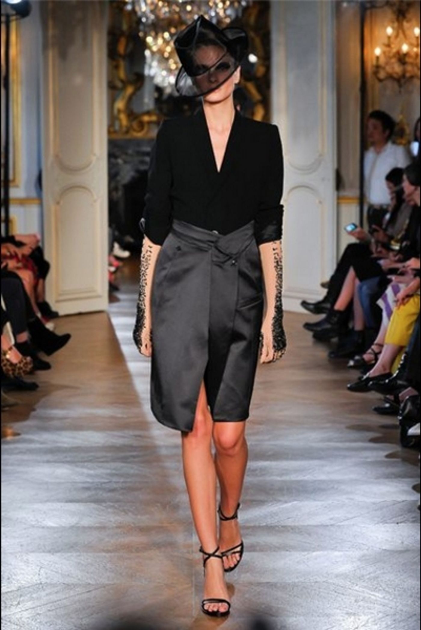 Photo Coverage: A.F. Vandervorst S/S 2013 Collection Preview  Image