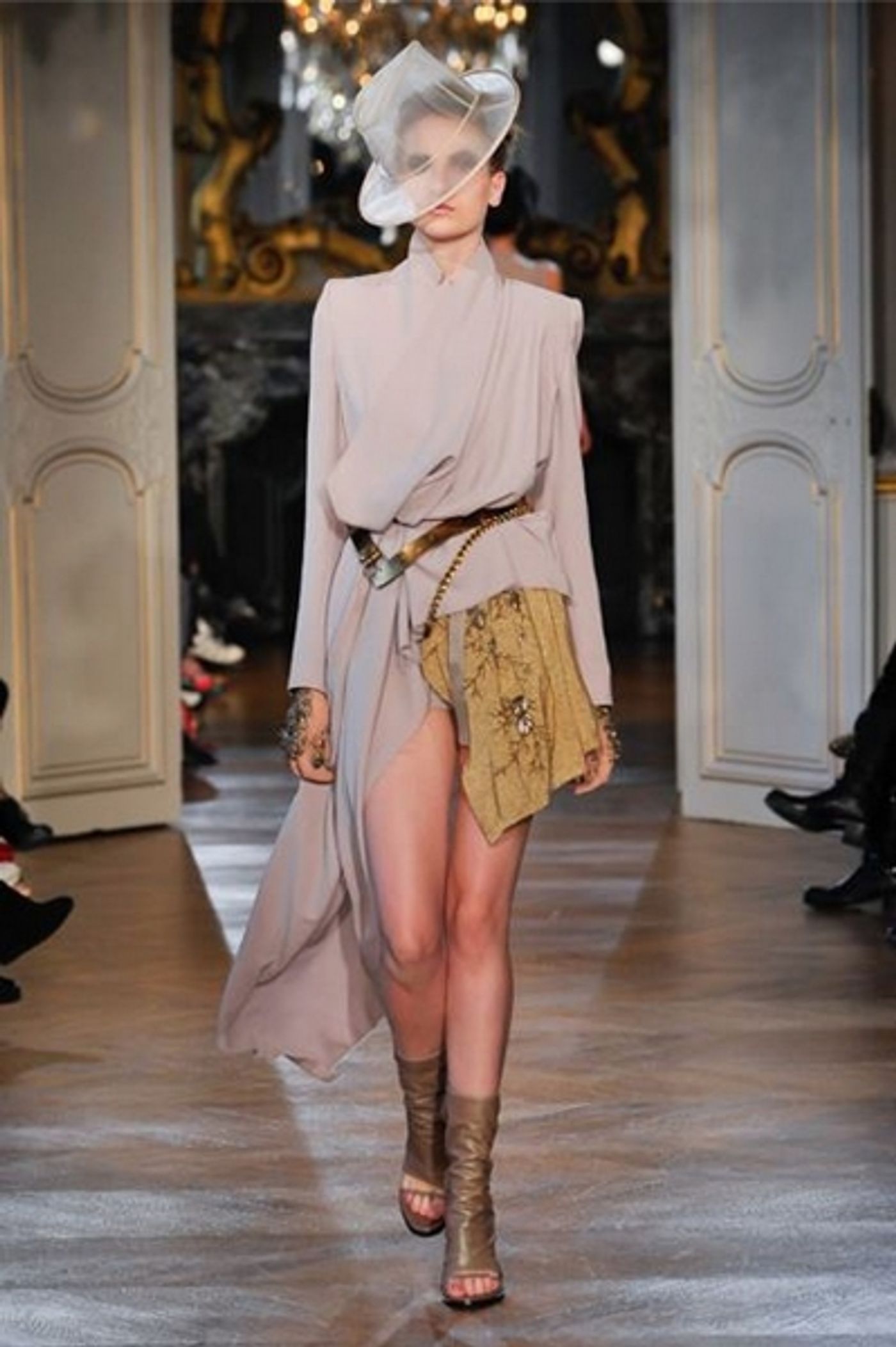 Photo Coverage: A.F. Vandervorst S/S 2013 Collection Preview  Image