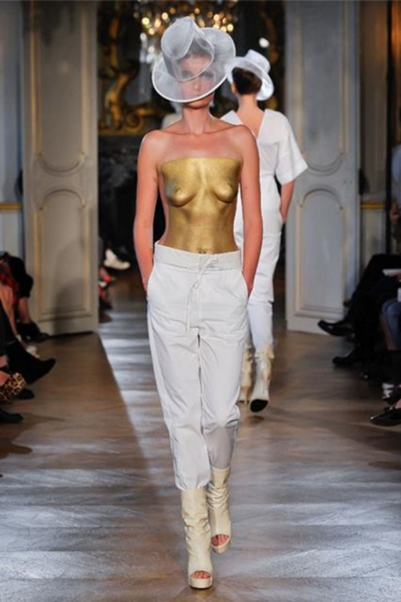 Photo Coverage: A.F. Vandervorst S/S 2013 Collection Preview  Image