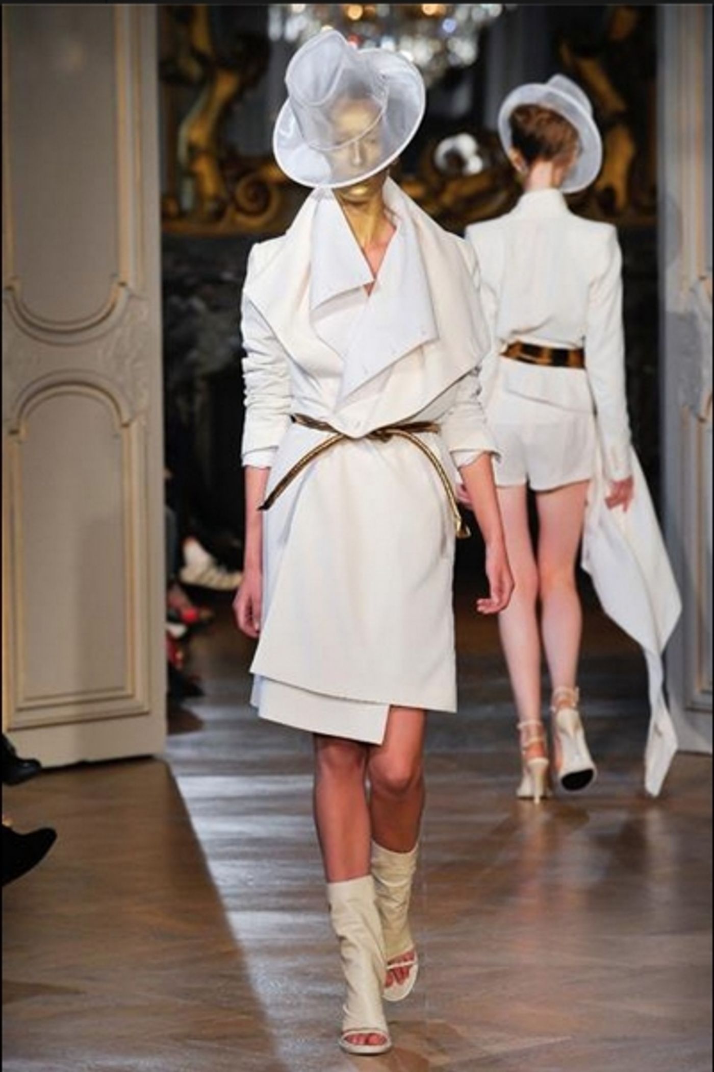 Photo Coverage: A.F. Vandervorst S/S 2013 Collection Preview  Image