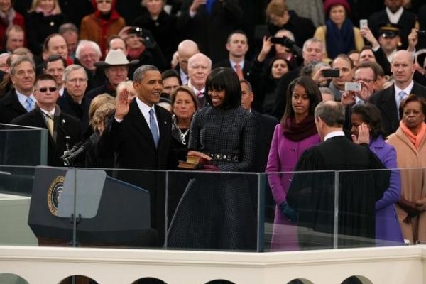 BARACK OBAMA, MICHELLE OBAMA Photo