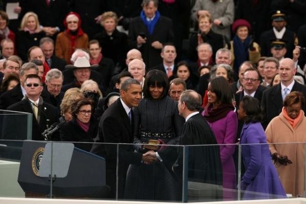 BARACK OBAMA, MICHELLE OBAMA Photo