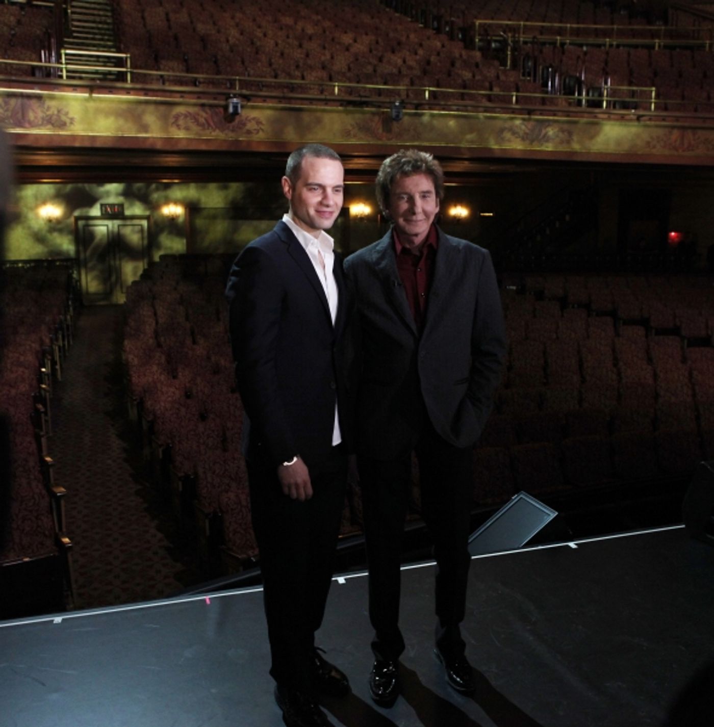 Photo Coverage: Barry Manilow Meets the Press! Photo Coverage: Barry Manilow Meets the Press! Image