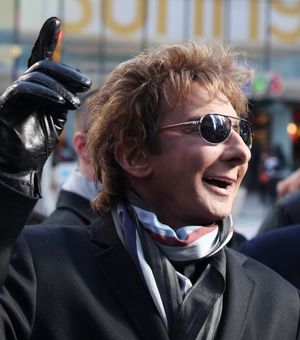 Barry Manilow @ BroadwayWorld Barry Manilow Photo