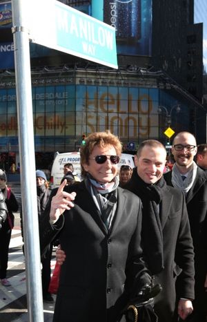 Jordan Roth with Barry Manilow & Todd Asher (NY Mayor's Office) @ BroadwayWorld Jordan Roth with Barry Manilow & Todd Asher (NY Mayor's Office) Photo