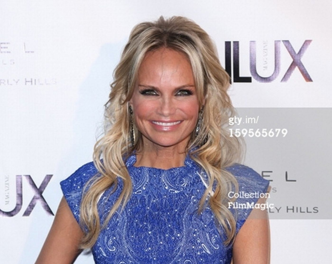 Photo Coverage: Kristin Chenoweth Sparkles in Blue Candy Jewelry  Image