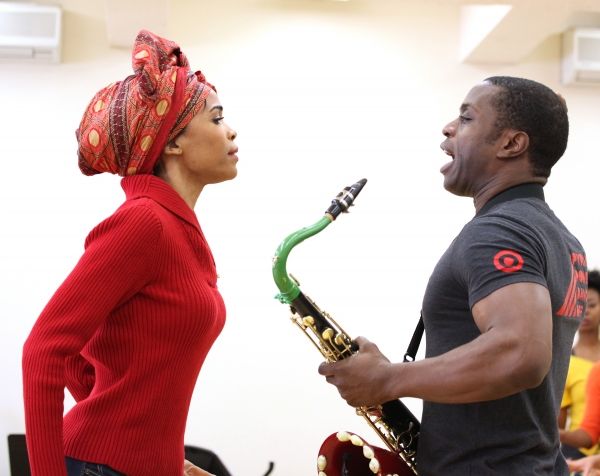 Michelle Williams & Adesola Osakalumi  Photo