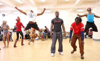 Adesola Osakalumi & Gelan Lambert with ensemble  Photo