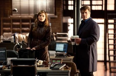 STANA KATIC, NATHAN FILLION Photo