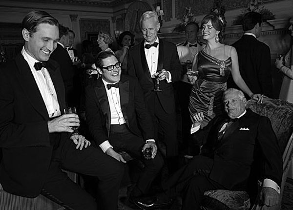 Aaron Staton, Rich Sommer, John Slattery, Christina Hendricks Photo