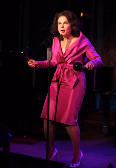 Tovah Feldshuh Photo