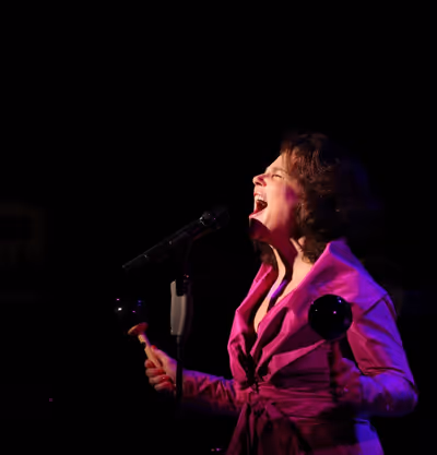 Tovah Feldshuh  Photo