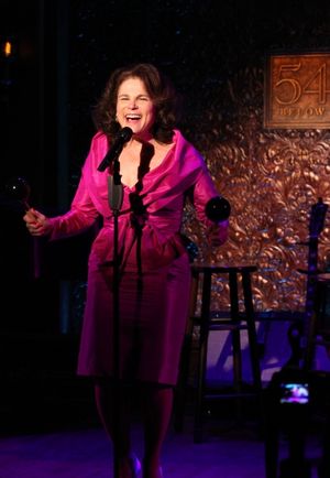 Tovah Feldshuh Photo