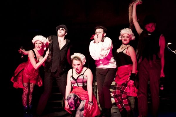  Allison Caw, Tim Rinehart, Meggie Siegrist, Max Cove, Kristen Norine, Sam Nagel Photo