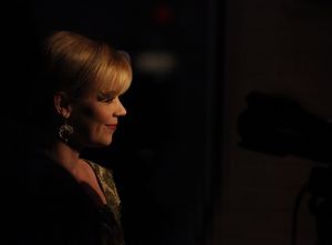Emily Bergl
 Photo