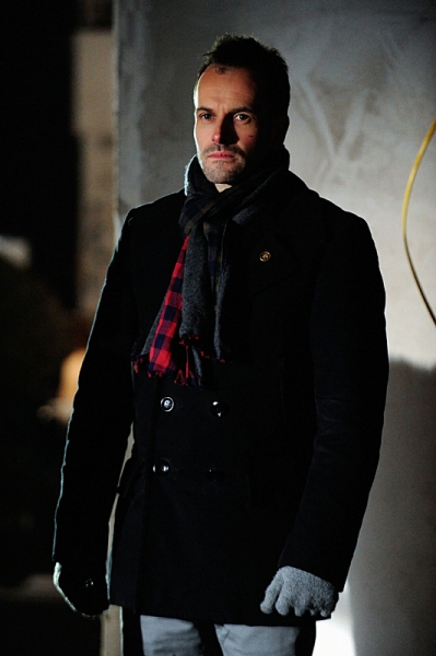 Photo Flash: First Look - ELEMENTARY's 'A Giant Gun, Filled With Drugs,' Airing 2/7  Image