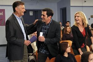 FRED WILLARD, TY BURRELL, JULIE BOWEN Photo