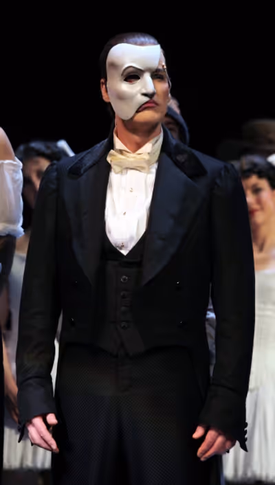 Hugh Panaro Photo