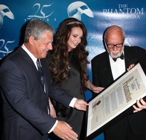 Cameron Mackintosh, Sarah Brightman & Hal Prince Photo
