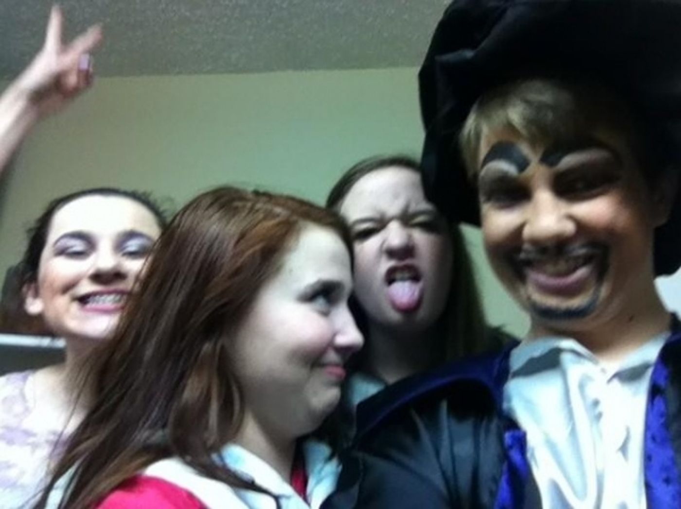 Photo Flash: Saturday Intermission Pics, Jan 26, Part 2 - CINDERELLA's First SIP, EVITA's Saucy 'End' Credit and More!  Image