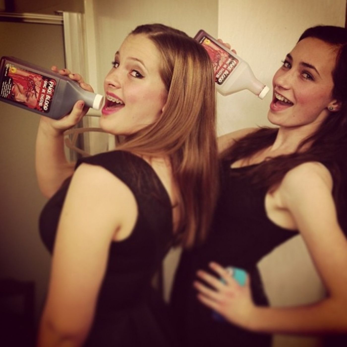 Photo Flash: Saturday Intermission Pics, Jan 26, Part 2 - CINDERELLA's First SIP, EVITA's Saucy 'End' Credit and More!  Image