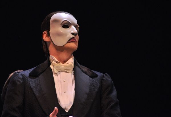 Photo Coverage: More from THE PHANTOM OF THE OPERA'S 25th Anniversary Curtain Call — photo 4 of 29