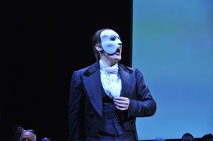 Hugh Panaro
@ BroadwayWorld Hugh Panaro
Photo