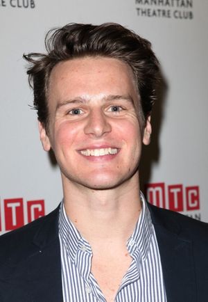Jonathan Groff
 Photo