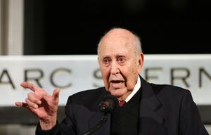 Carl Reiner Photo